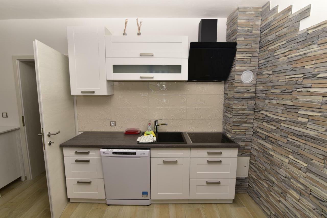 Apartments Matthew & Oscar Порат Экстерьер фото