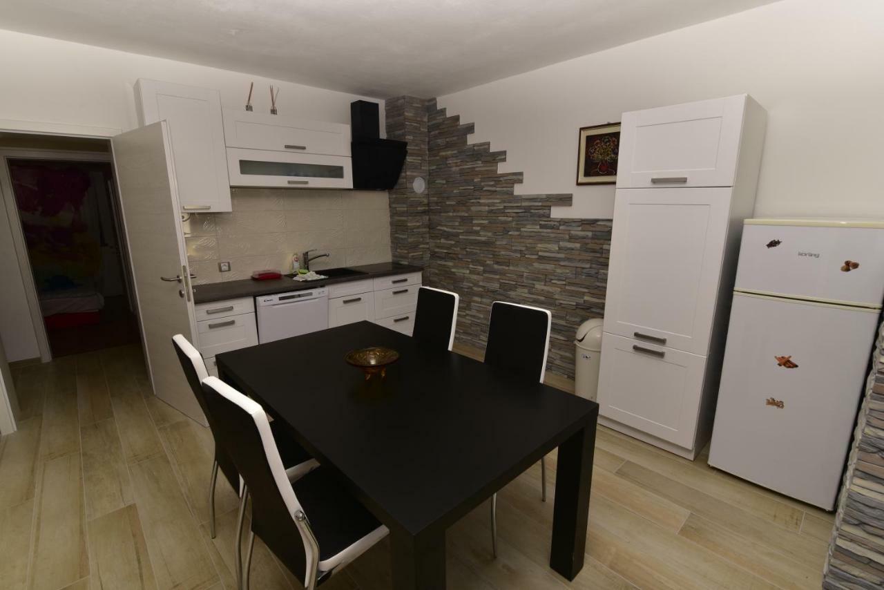 Apartments Matthew & Oscar Порат Экстерьер фото